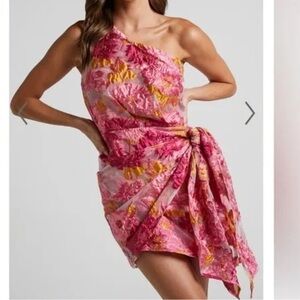 Reverse Brailey Floral One-Shoulder Mini Dress in pink and yellow size 10